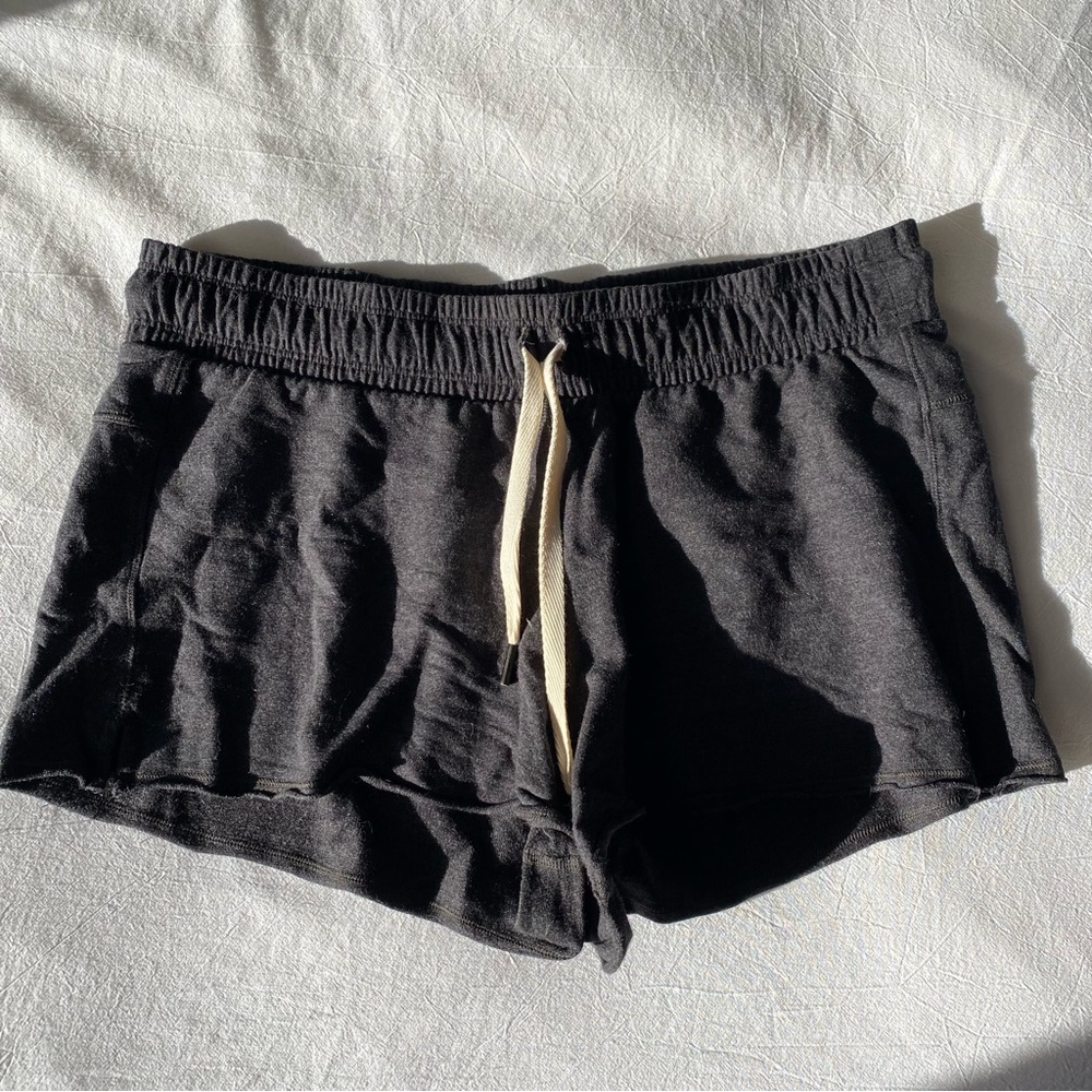 Lululemon comfy stretchy shorts